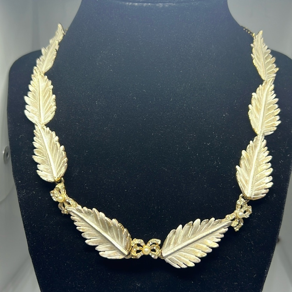 Vintage Mosell Leaf Design Statement Necklace